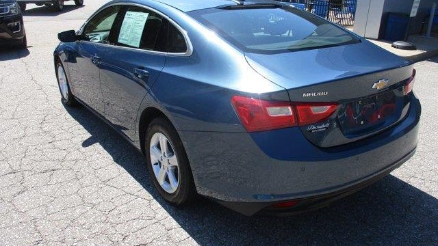 2025 Chevrolet Malibu LS