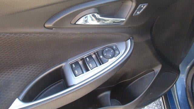 2025 Chevrolet Malibu LS
