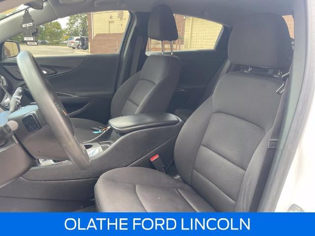 2020 Chevrolet Malibu - $14,792