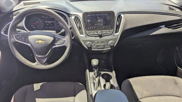 2022 Chevrolet Malibu LS