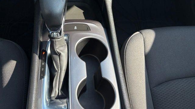2022 Chevrolet Malibu LS