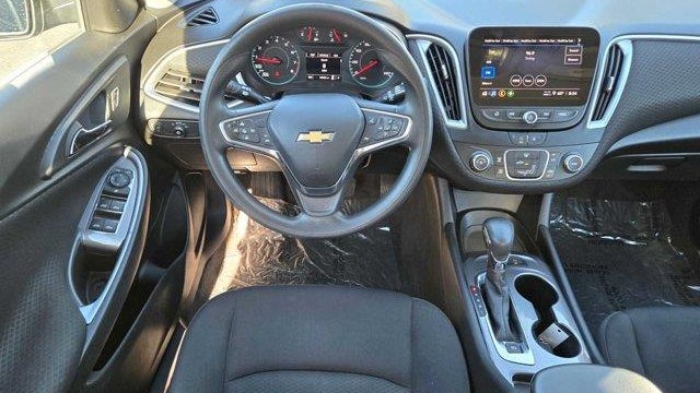 2024 Chevrolet Malibu LS