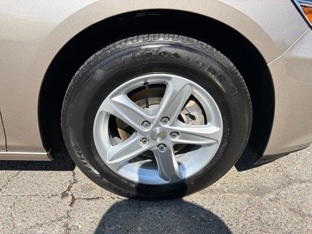 2025 Chevrolet Malibu - $21,298