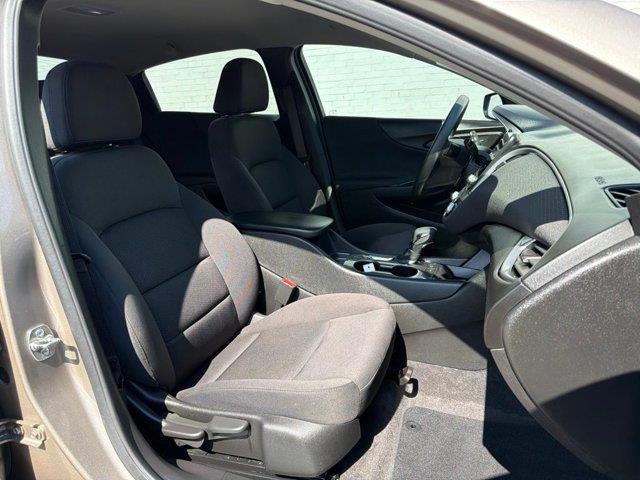 2025 Chevrolet Malibu - $21,298