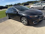2017 Malibu Thumbnail 3