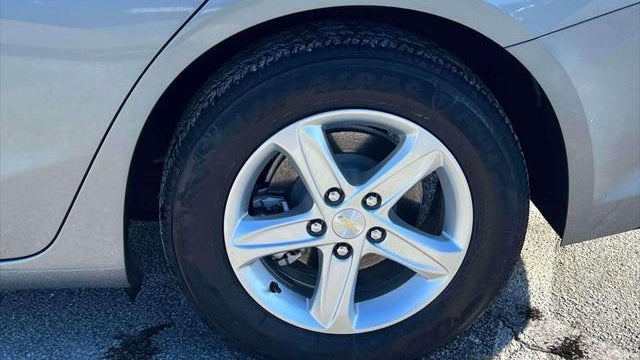 2023 Chevrolet Malibu LS
