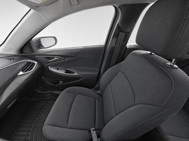 2016 Chevrolet Malibu - $11,844