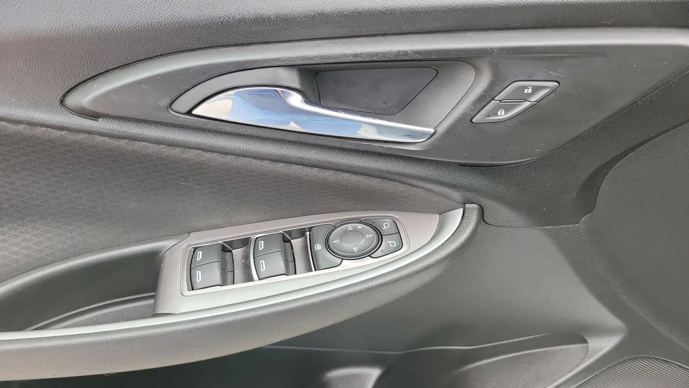 2018 Chevrolet Malibu LS