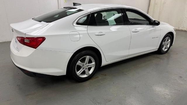 2022 Chevrolet Malibu LS