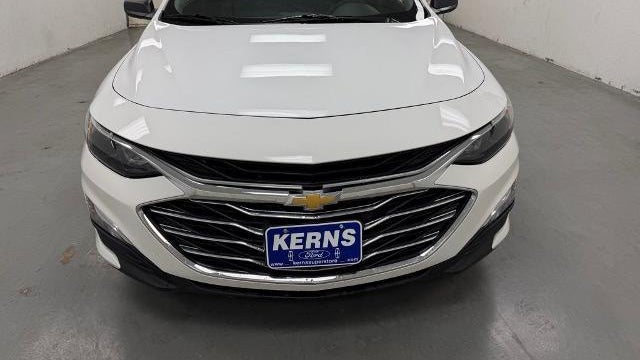 2022 Chevrolet Malibu LS
