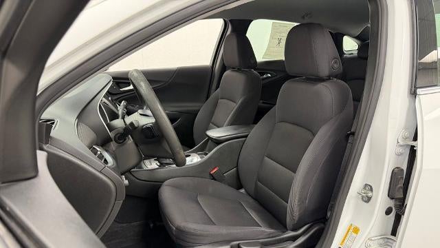 2022 Chevrolet Malibu LS