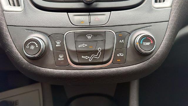 2025 Chevrolet Malibu LS
