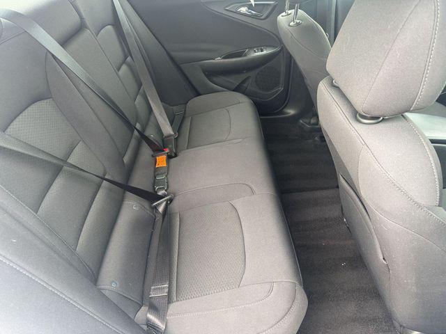 2017 Chevrolet Malibu - $13,500