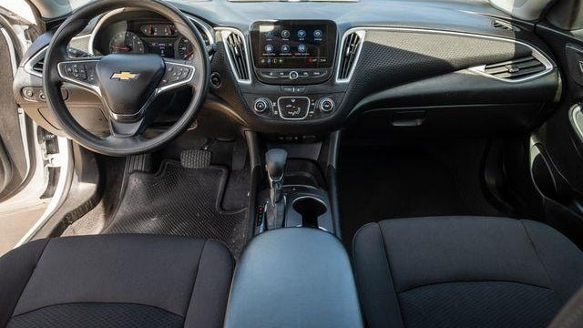 2023 Chevrolet Malibu LS