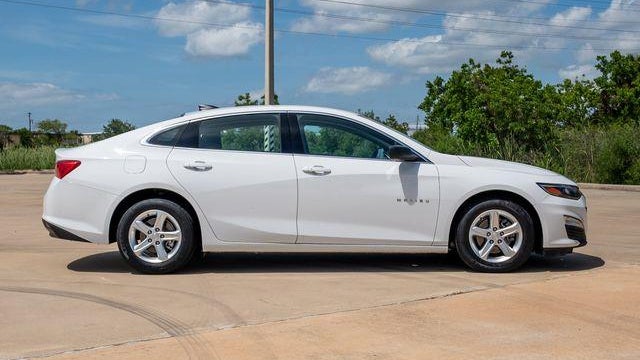 2023 Chevrolet Malibu LS