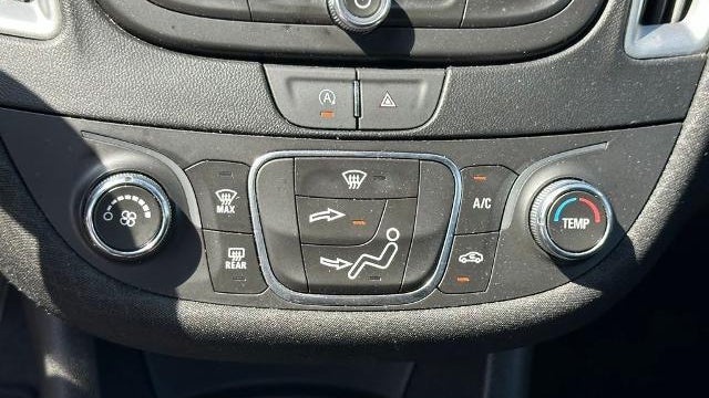 2024 Chevrolet Malibu LS