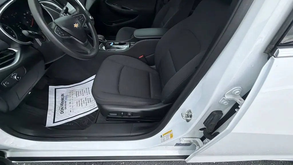 2022 Chevrolet Malibu LS Fleet