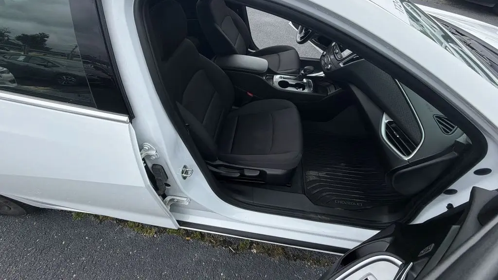 2022 Chevrolet Malibu LS Fleet