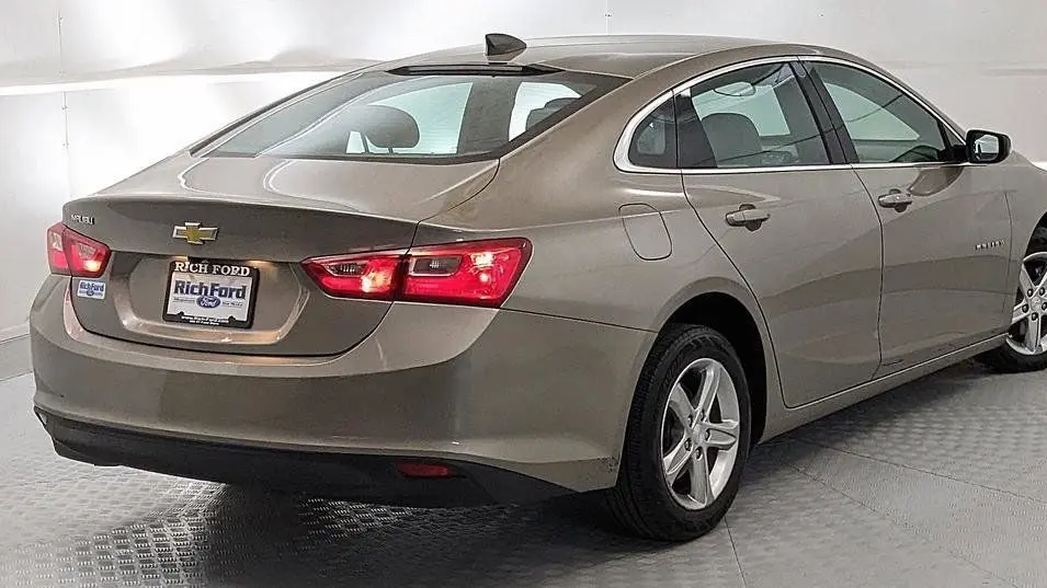 2023 Chevrolet Malibu LS Fleet
