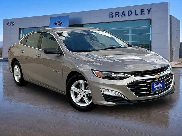 2024 Chevrolet Malibu - $18,995