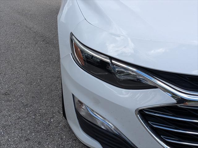 2020 Chevrolet Malibu - $12,363