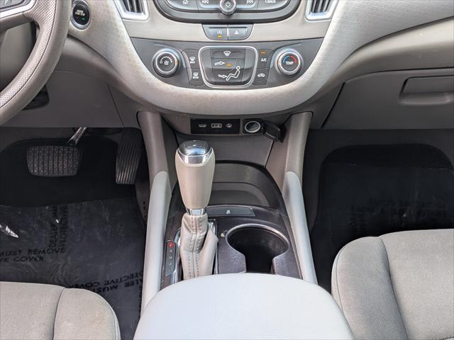 2020 Chevrolet Malibu - $12,363