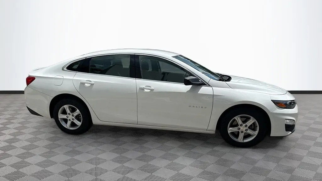 2023 Chevrolet Malibu LS Fleet