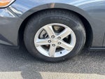 2019 Malibu Thumbnail 9