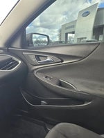 2022 Malibu Thumbnail 19