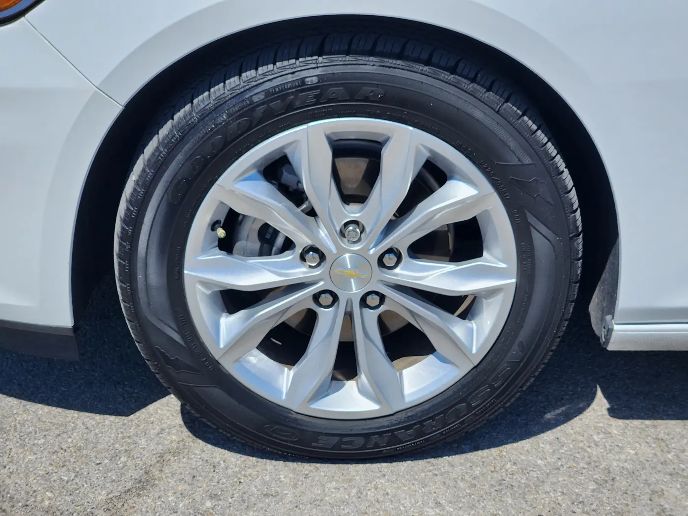 2023 Chevrolet Malibu - $20,616