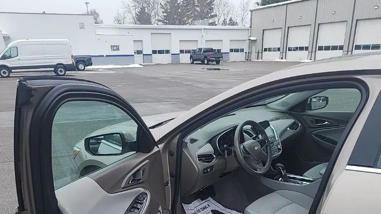 2024 Chevrolet Malibu LT