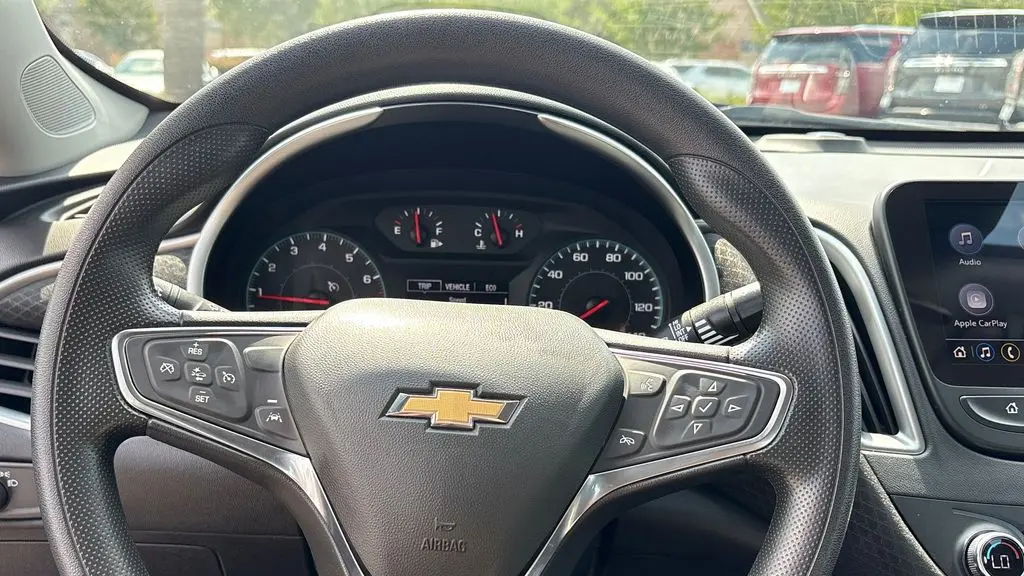 2025 Chevrolet Malibu LT