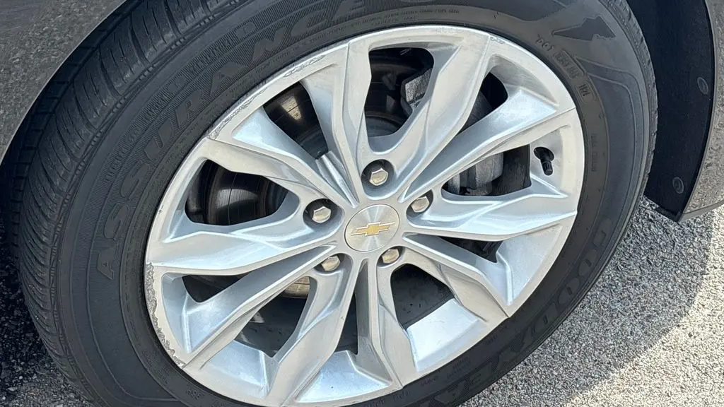 2025 Chevrolet Malibu LT