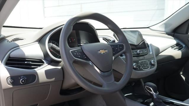2025 Chevrolet Malibu LT