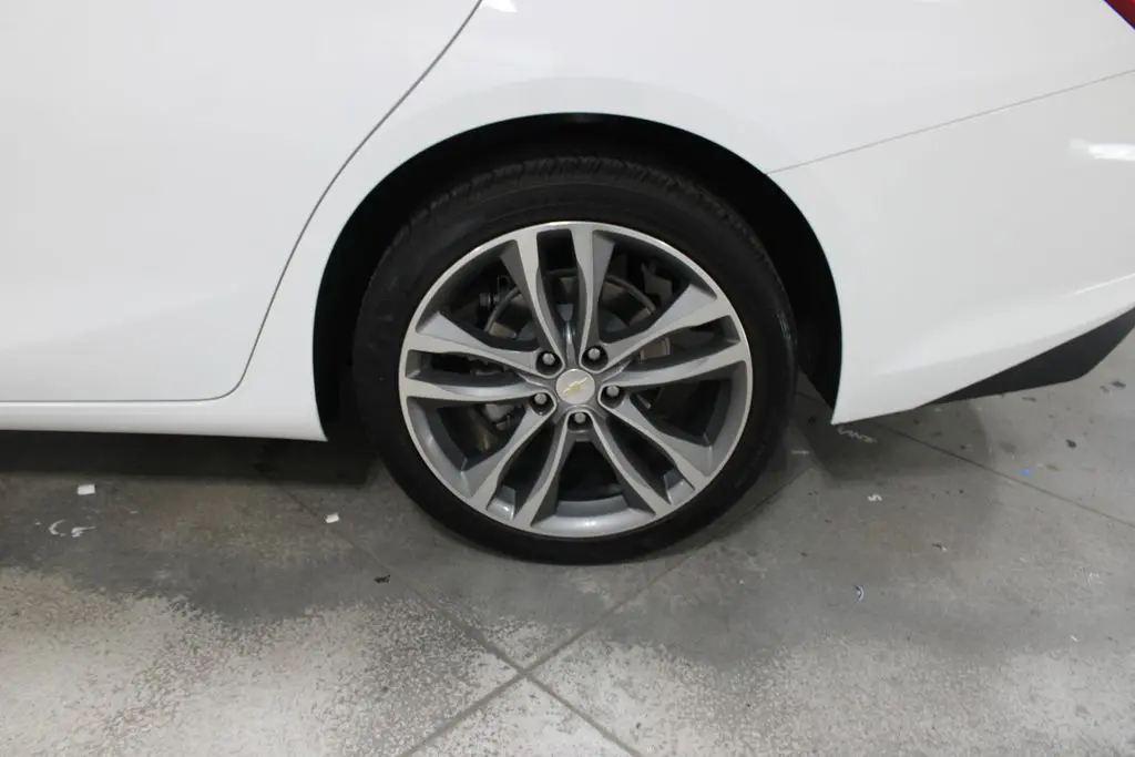 2025 Chevrolet Malibu - $17,998