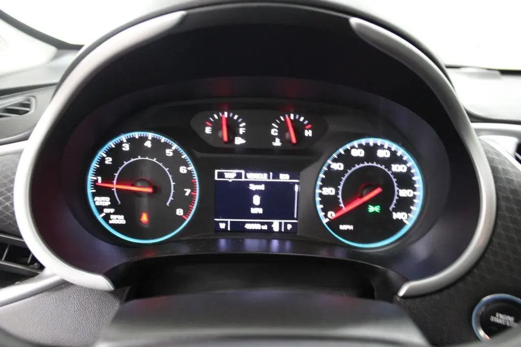 2025 Chevrolet Malibu - $17,998