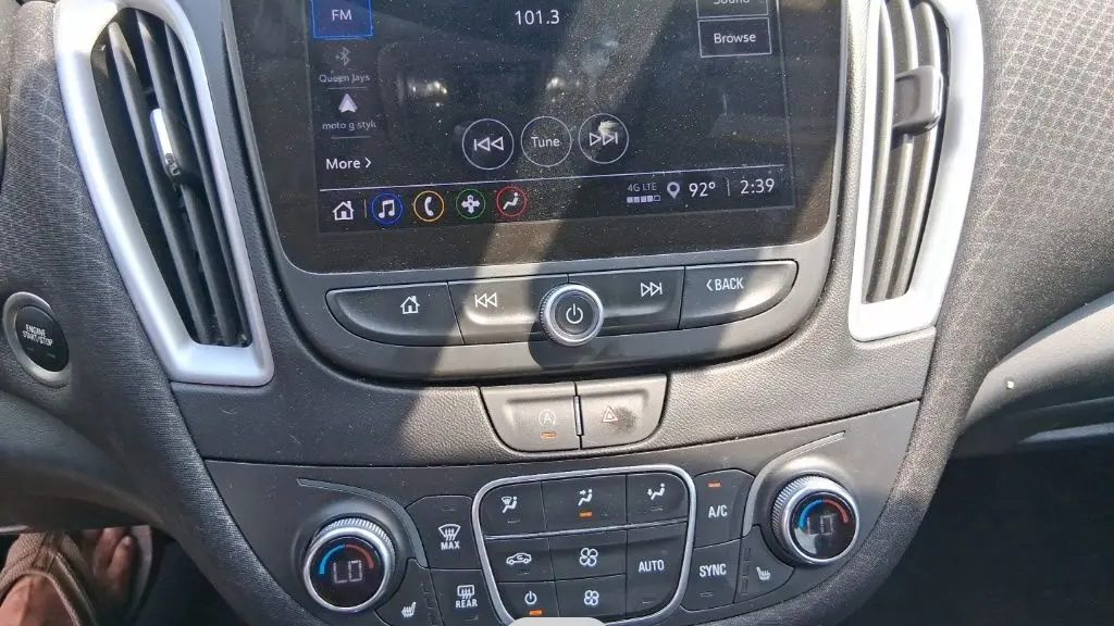 2024 Chevrolet Malibu LT