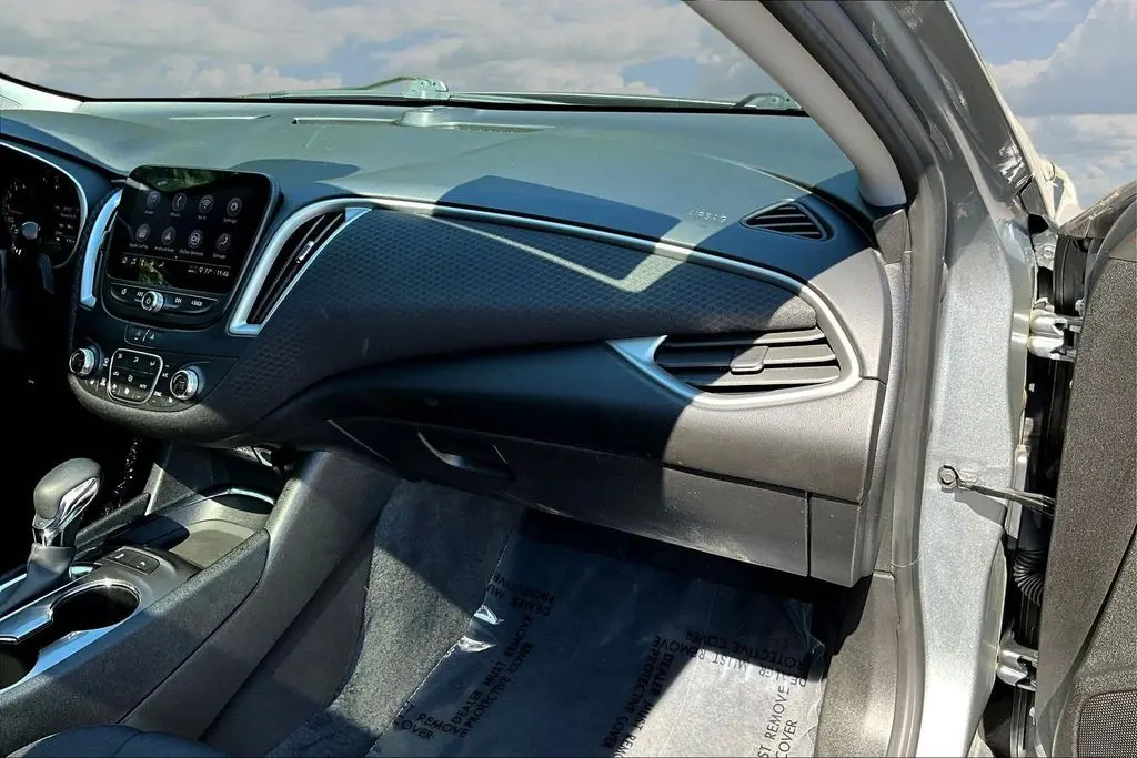 2024 Chevrolet Malibu - $18,998