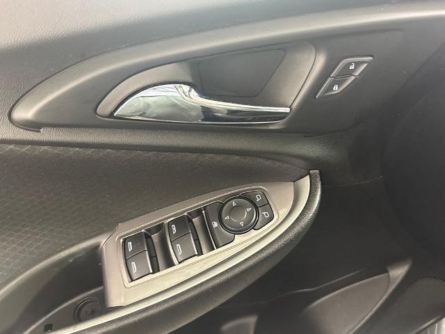 2024 Chevrolet Malibu - $17,878