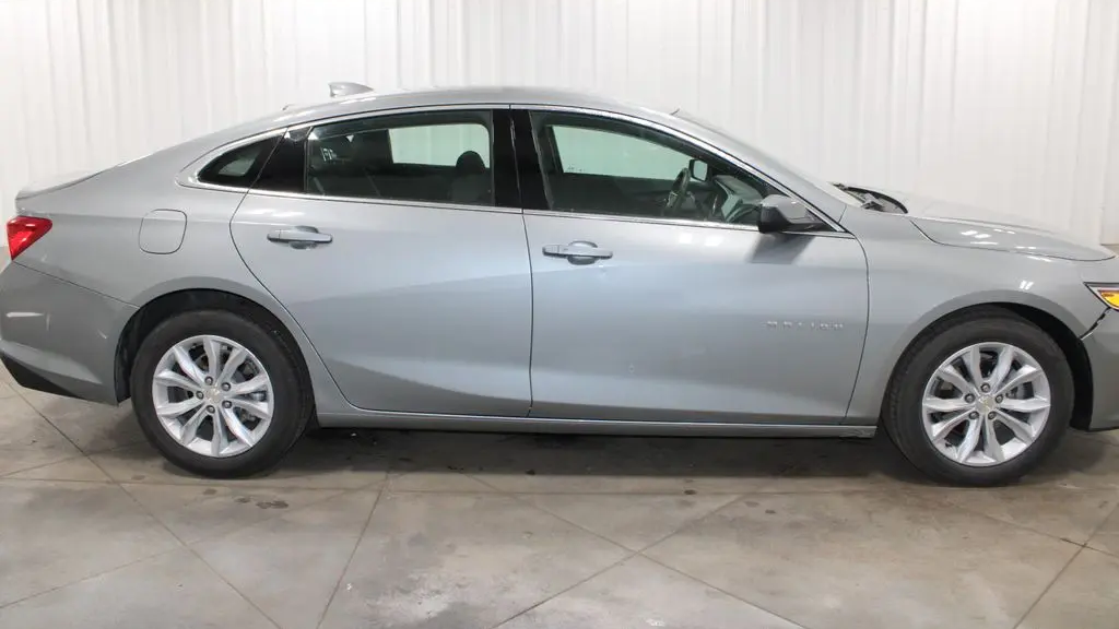 2025 Chevrolet Malibu LT