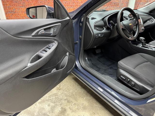 2025 Chevrolet Malibu - $18,510