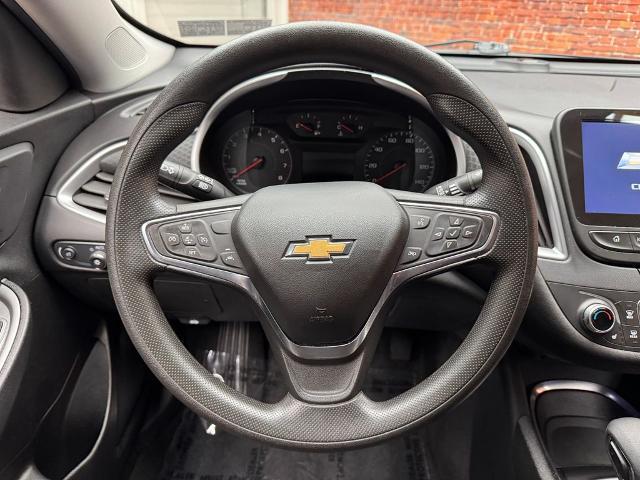 2025 Chevrolet Malibu - $18,510