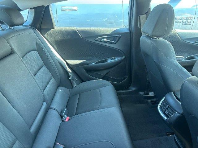 2025 Chevrolet Malibu - $17,300