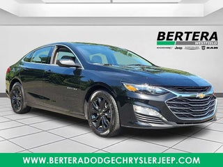 2025 Chevrolet Malibu with Mosaic Black Metallic Exterior