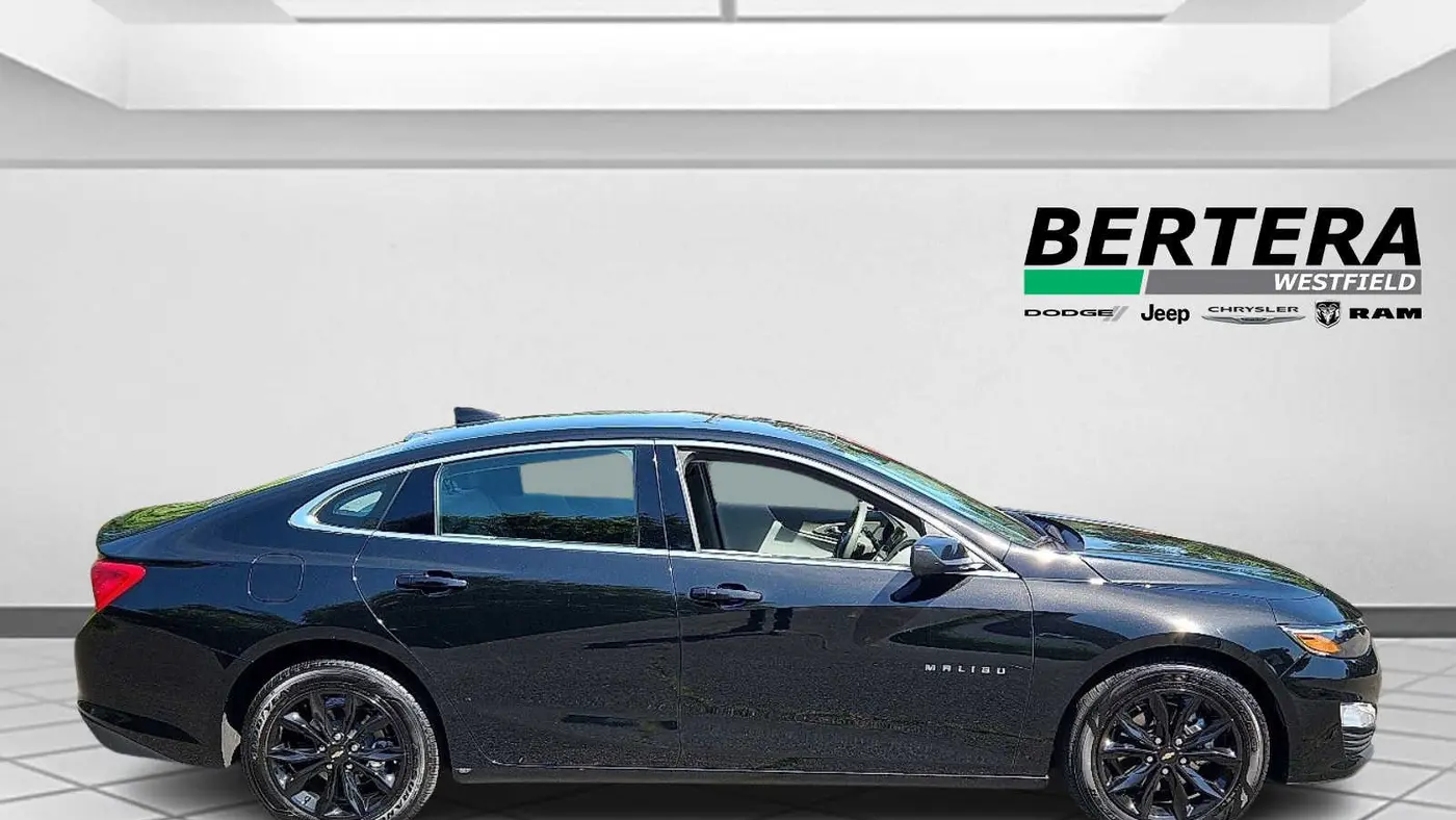 2025 Chevrolet Malibu LT