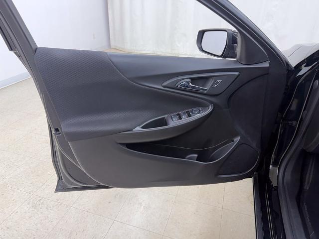 2023 Chevrolet Malibu - $17,528