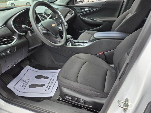 2023 Chevrolet Malibu - $18,784