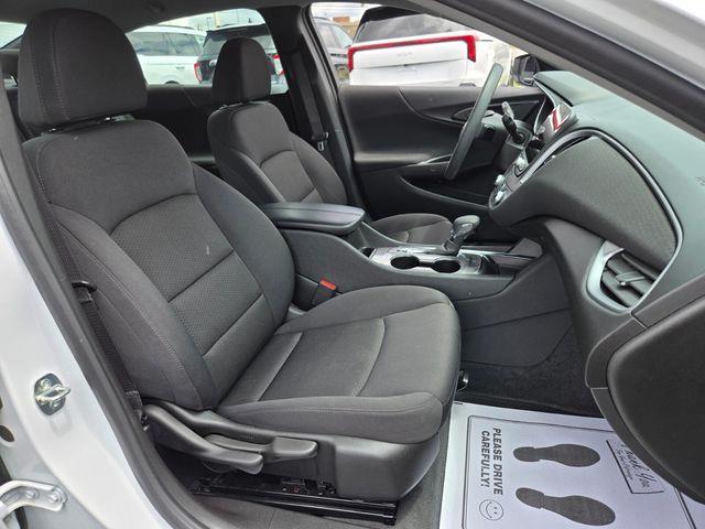2023 Chevrolet Malibu - $18,784