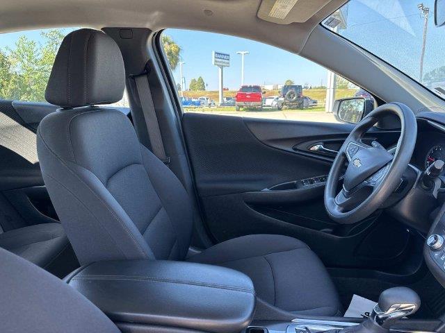 2023 Chevrolet Malibu - $18,057