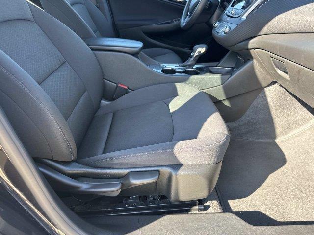 2023 Chevrolet Malibu - $18,057